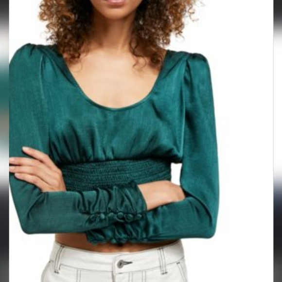 Free People Cropped and smocked boho chic Santiago Top Size Small Petite - Picture 2 of 12